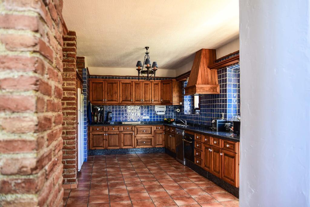 La Perla De Frigiliana Bed & Breakfast Deluxe المظهر الخارجي الصورة