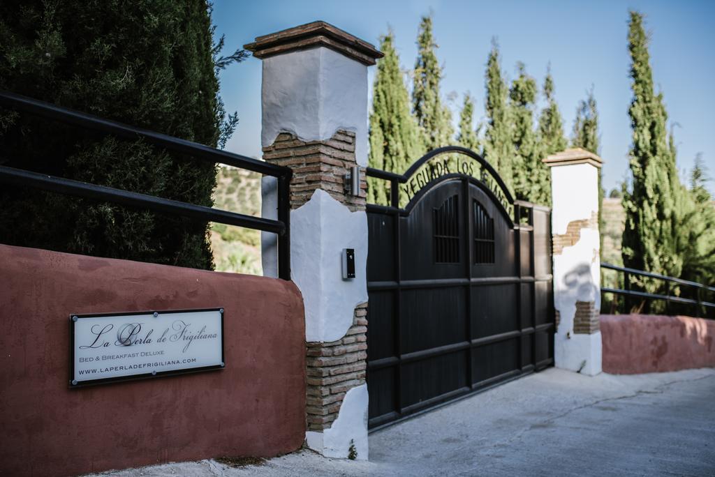 La Perla De Frigiliana Bed & Breakfast Deluxe المظهر الخارجي الصورة