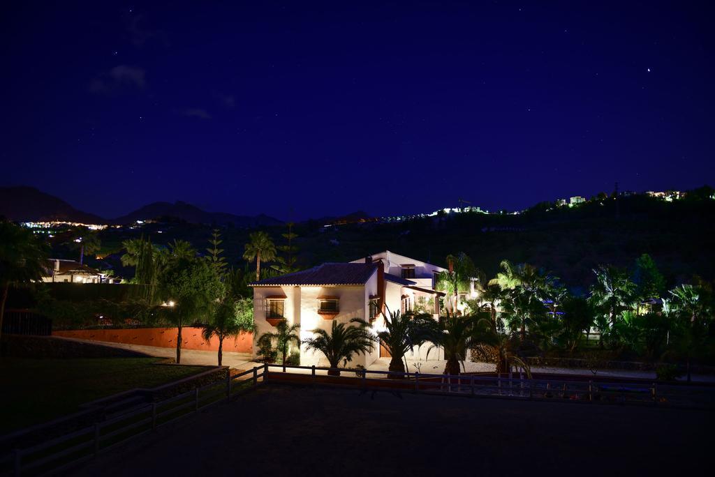 La Perla De Frigiliana Bed & Breakfast Deluxe المظهر الخارجي الصورة