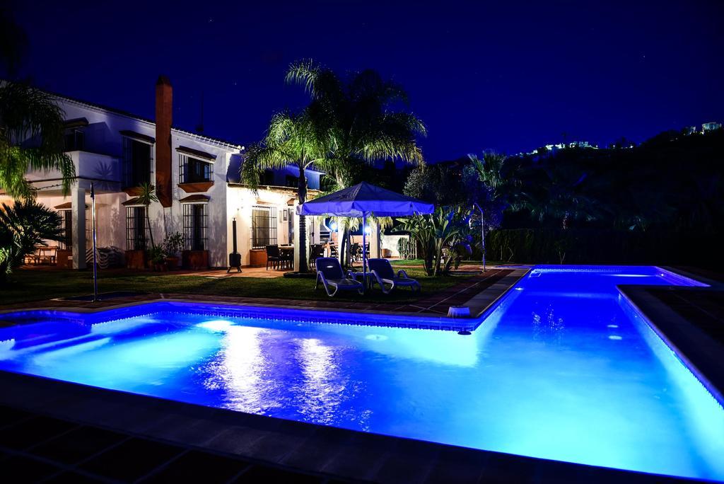 La Perla De Frigiliana Bed & Breakfast Deluxe المظهر الخارجي الصورة